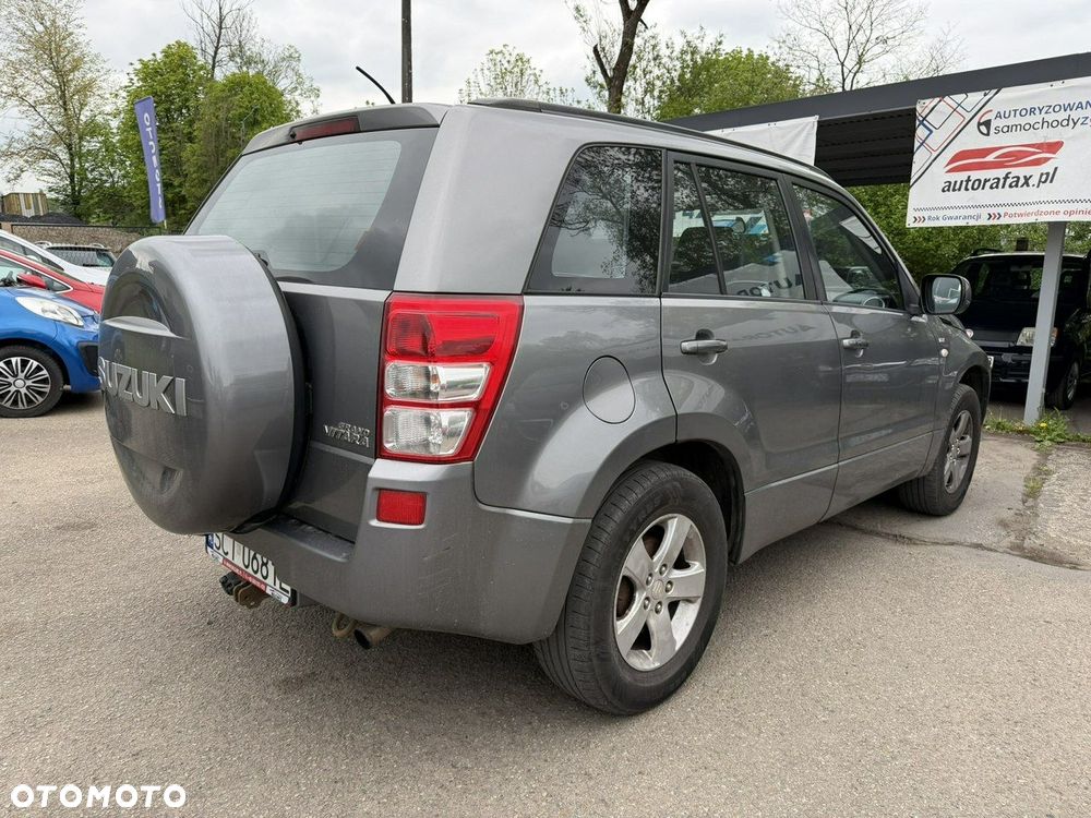 Suzuki Grand Vitara - 11