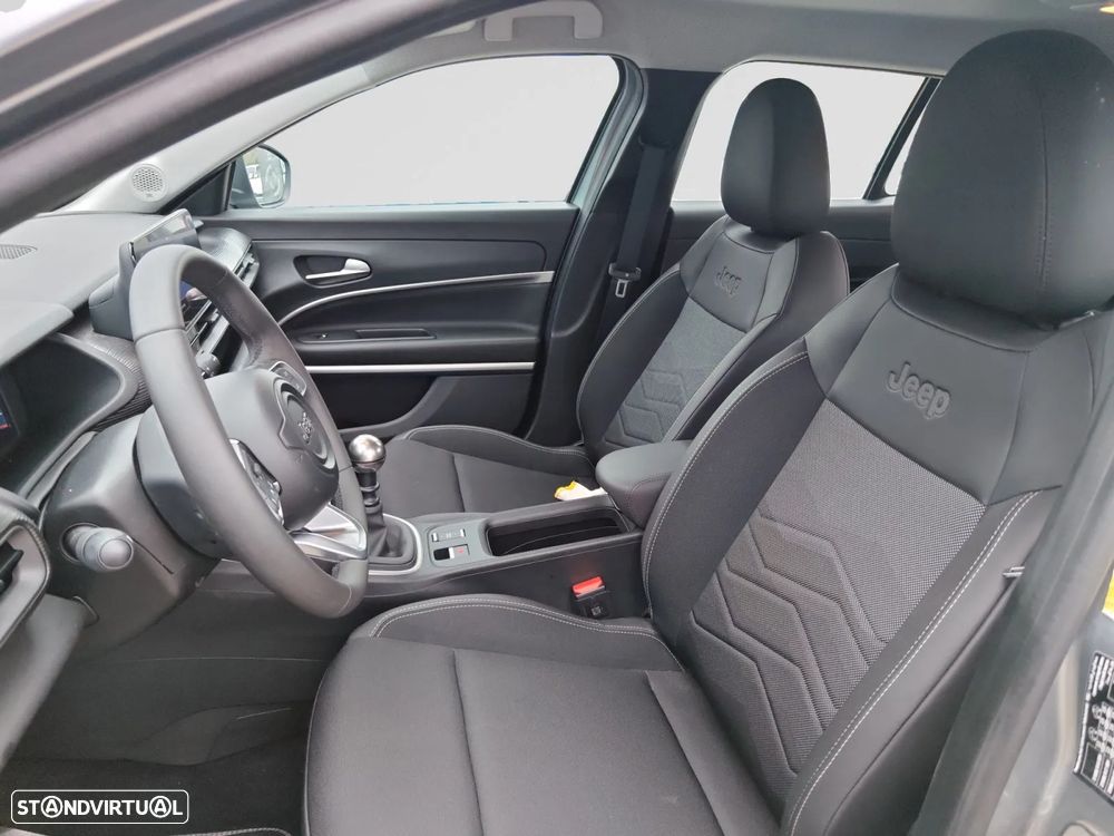 Jeep Avenger 1.2 GSE T3 Altitude - 10