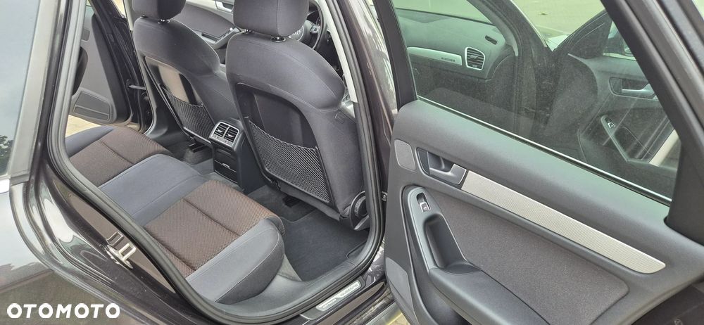 Audi A4 Allroad - 14