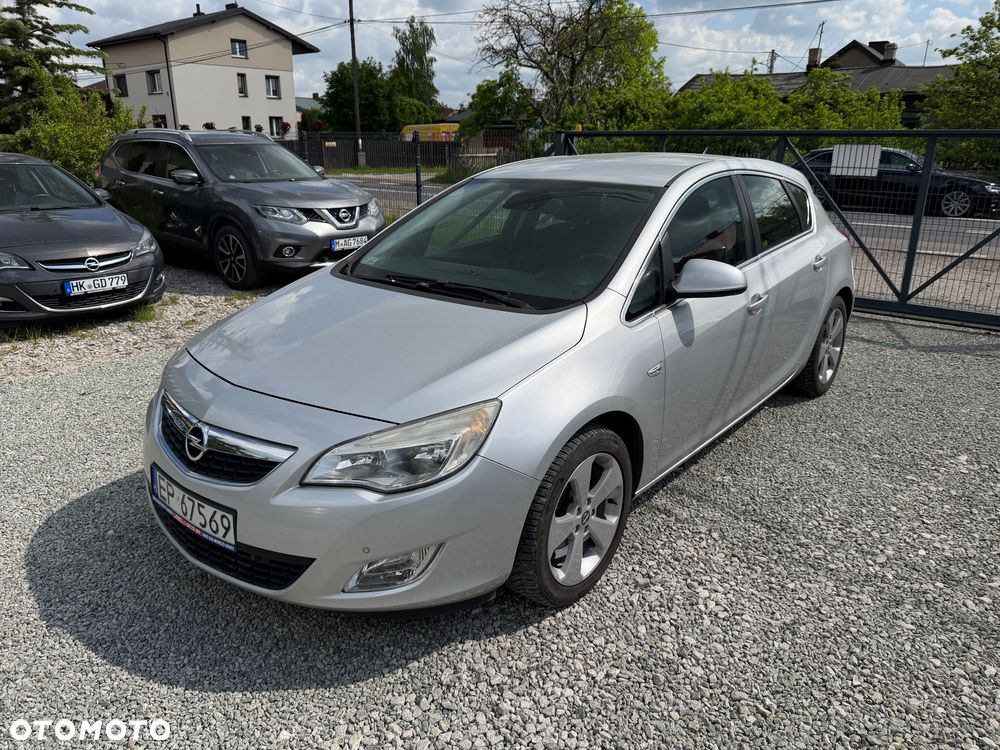 Opel Astra 1.6 Design Edition - 13