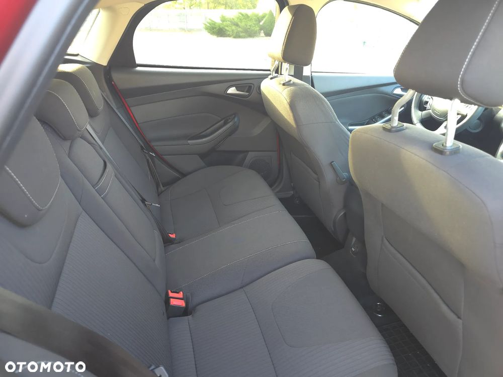 Ford Focus 1.6 EcoBoost Start-Stopp-System Titanium - 13