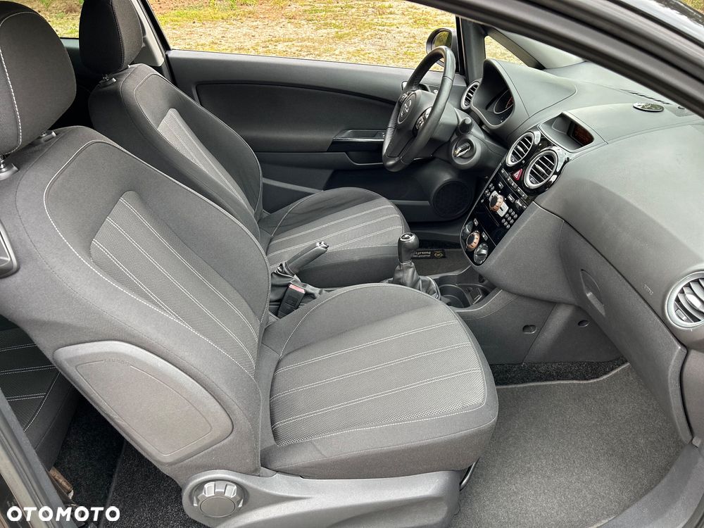 Opel Corsa - 15