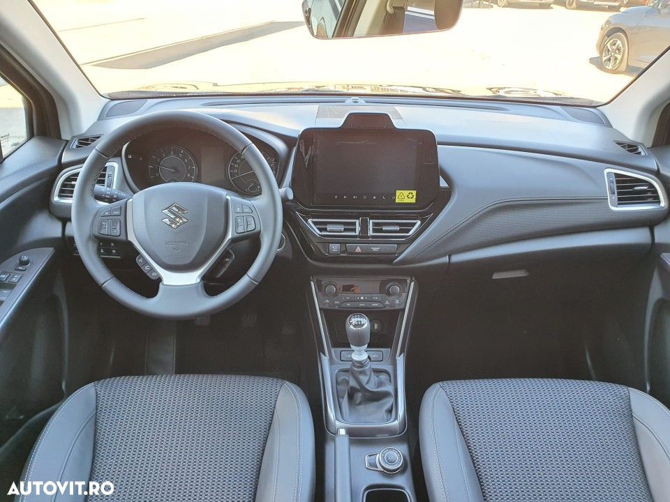 Suzuki S-Cross 1.4 Boosterjet AllGrip MHEV Luxus - 6