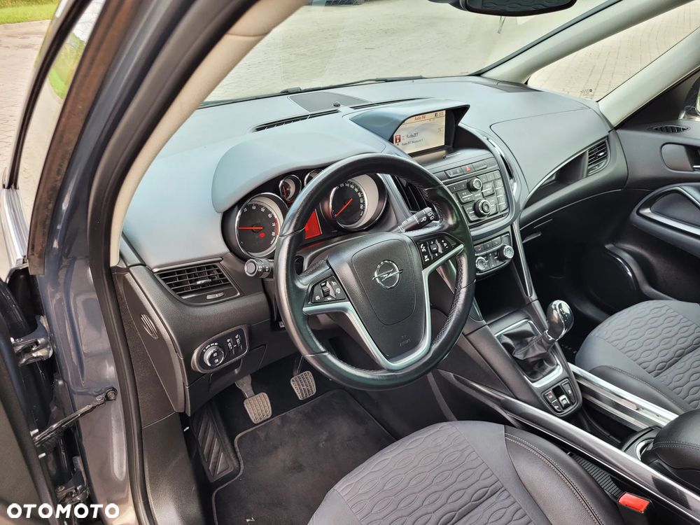 Opel Zafira 1.4 T Cosmo EcoFLEX S&S - 18
