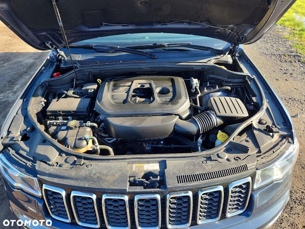 Jeep Grand Cherokee - 10