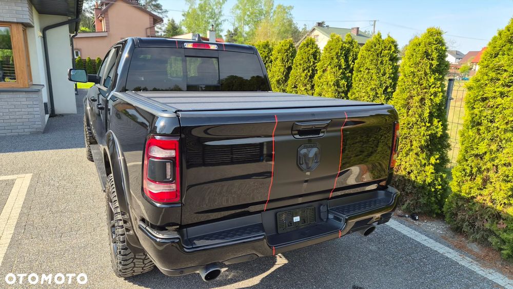 RAM 1500 Crew Cab Longbed Laramie - 11