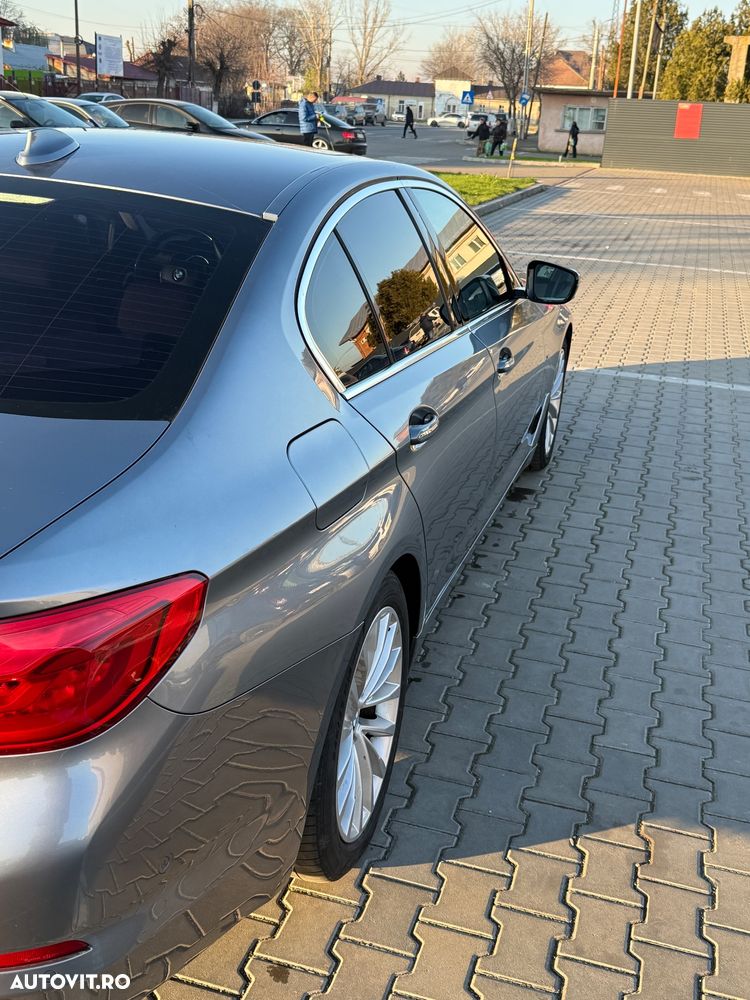 BMW Seria 5 520d AT - 3