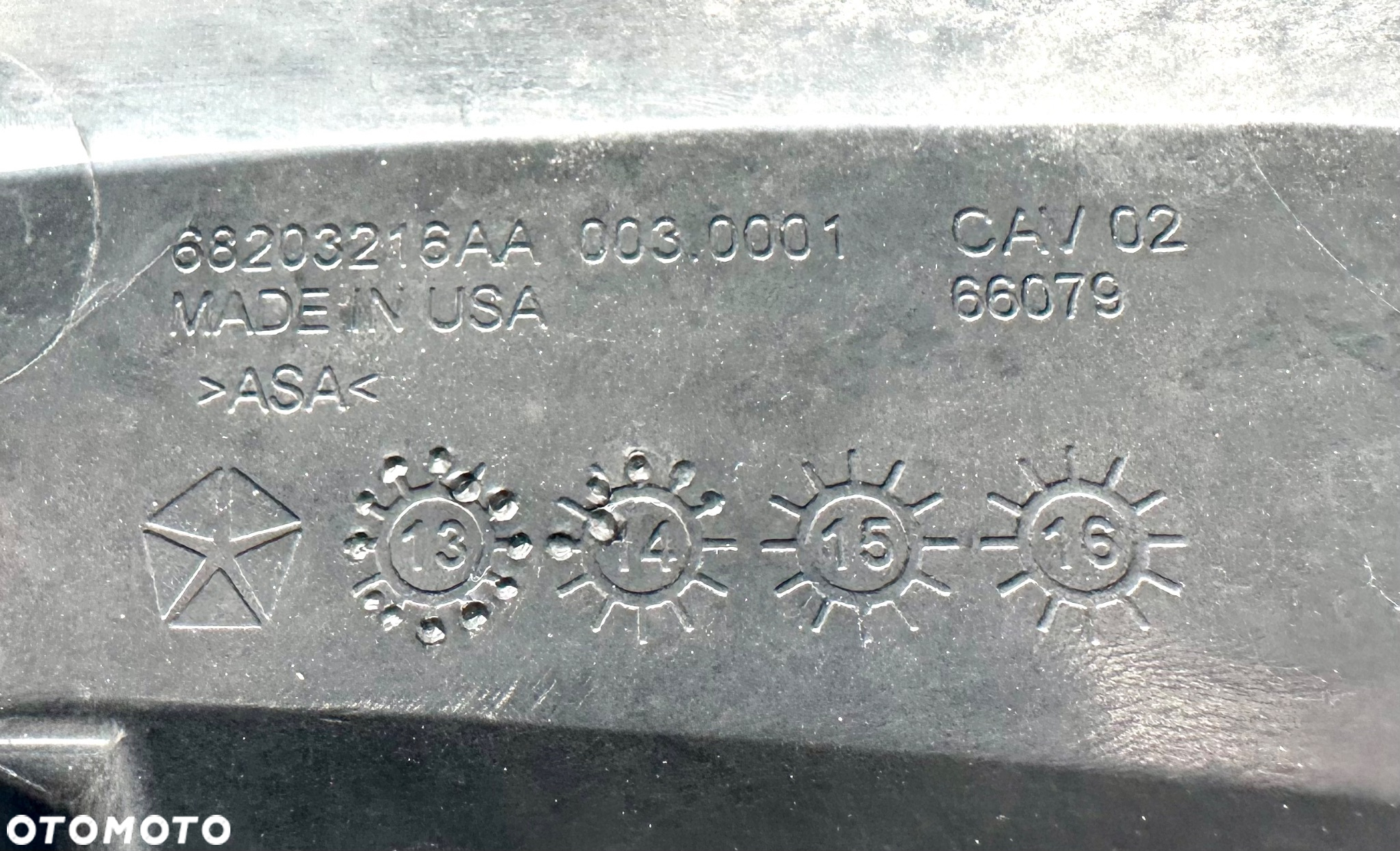JEEP CHEROKEE KL 2014 - 2018 atrapa kratka dolna zderzak CHROM ORYGINAŁ OE - 7