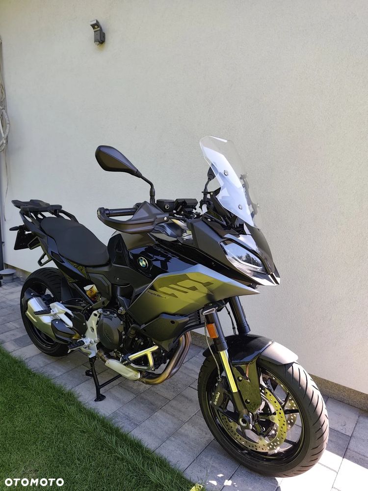 BMW XR - 2