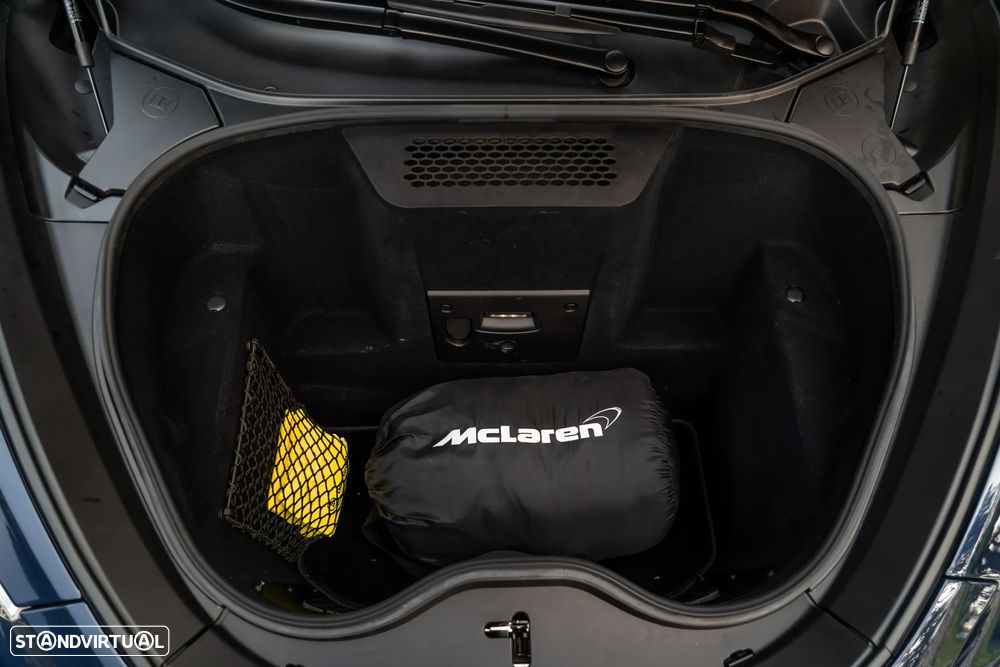 McLaren GT Standard - 15