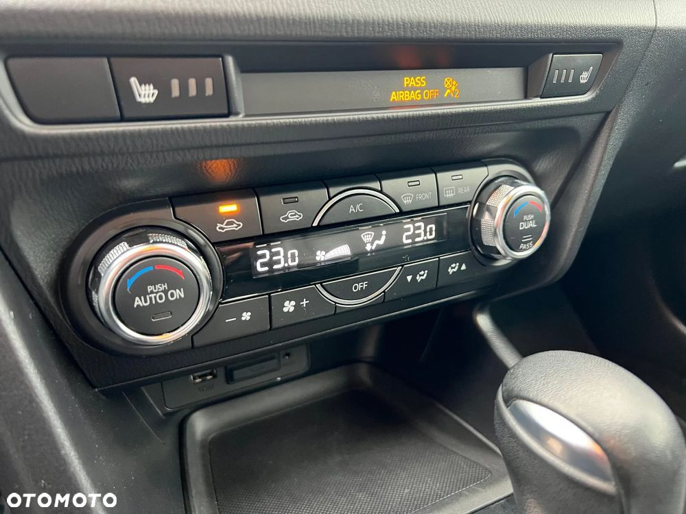 Mazda 3 - 14