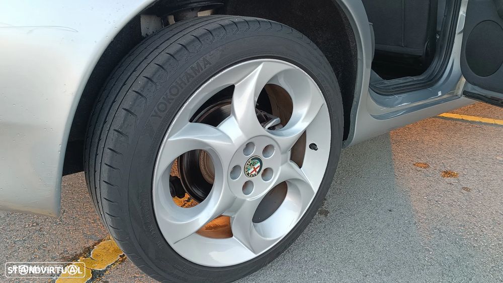 Alfa Romeo 147 1.6 TS Progression - 5