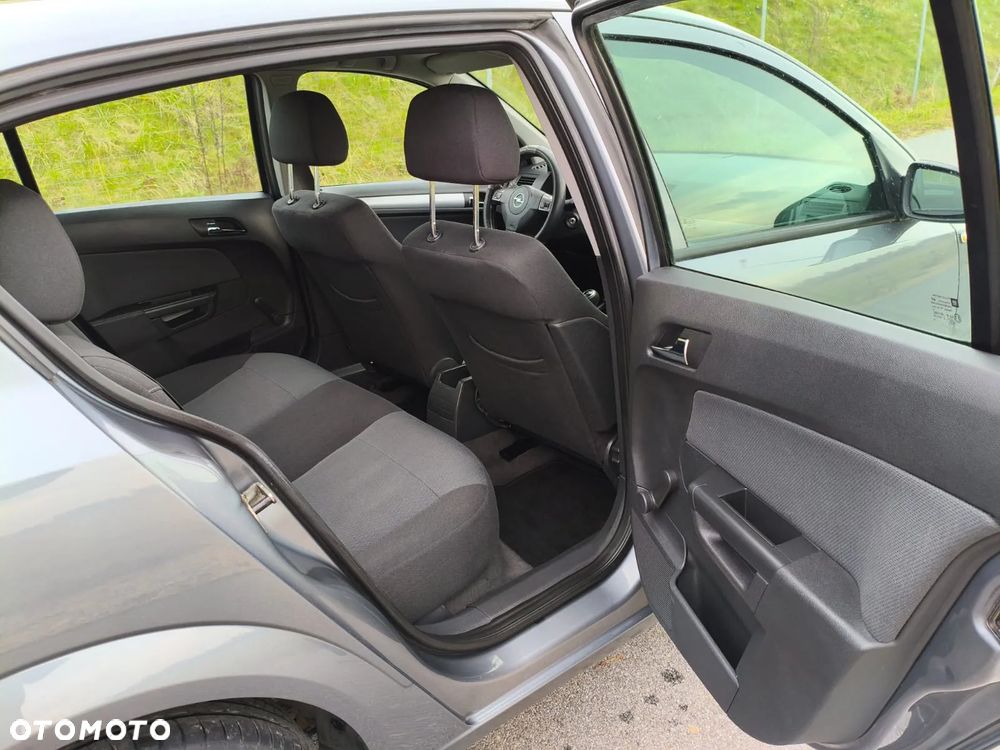 Opel Astra 1.6 Edition - 18