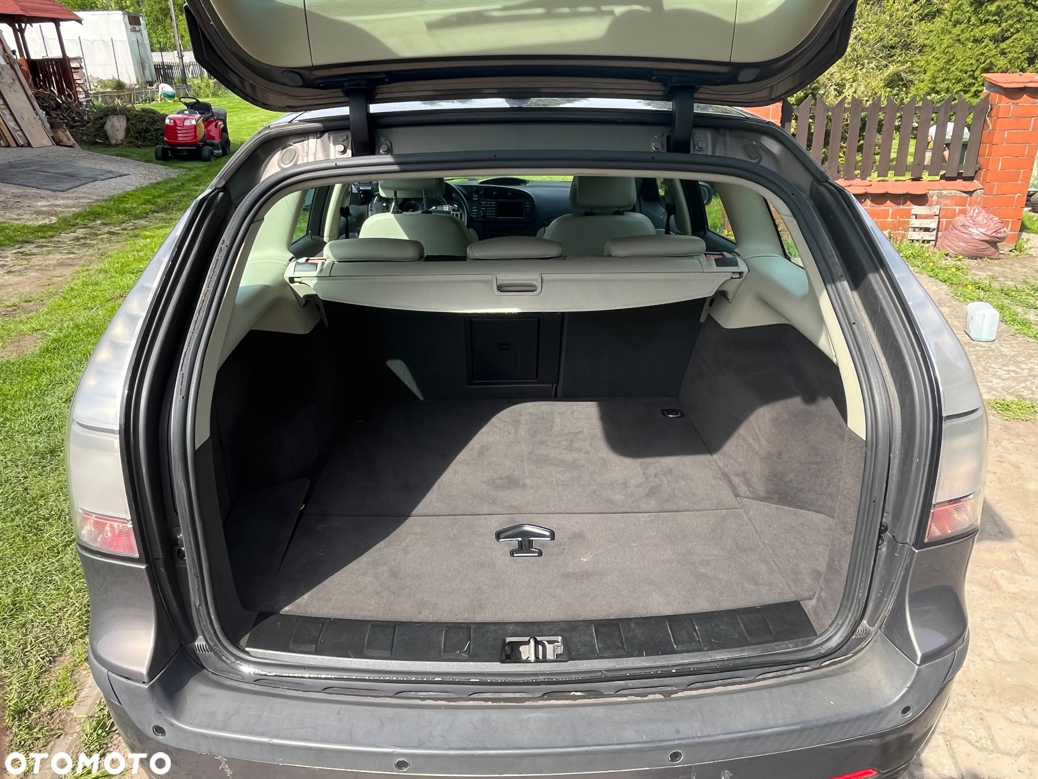 Saab 9-3 2.0T Sport-Kombi Vector - 10