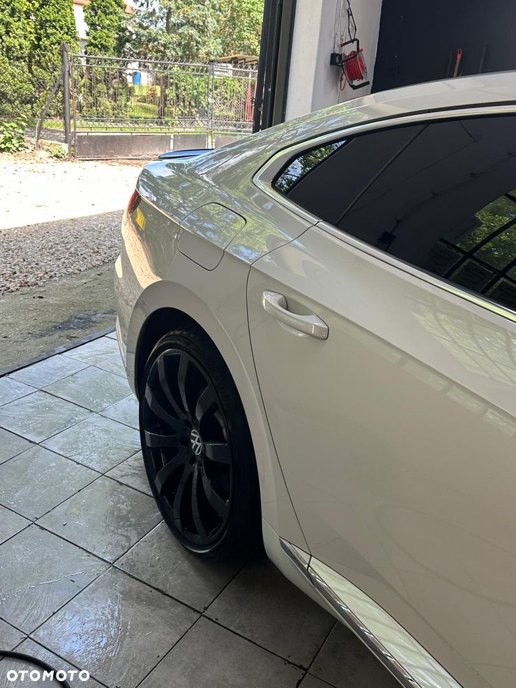 Volkswagen Arteon 2.0 TDI Bi-Turbo SCR 4Mot R-Line DSG - 4