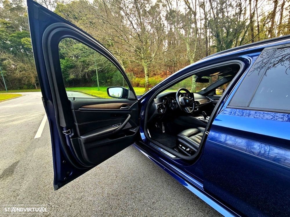 BMW 540 d xDrive Pack M Auto - 10