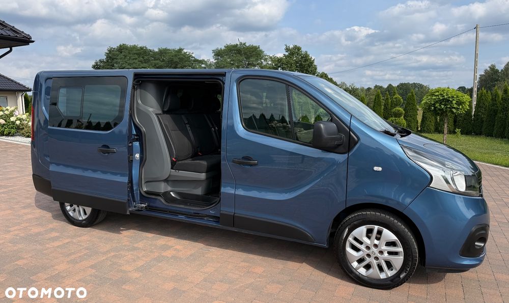Renault Trafic - 1
