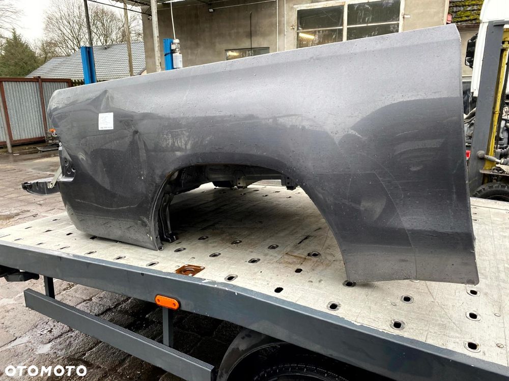 TOYOTA HILUX VIII 15r-> BAGAŻNIK PAKA SKRZYNIA TYŁ BŁOTNIK PRAWY TYLNY - 5
