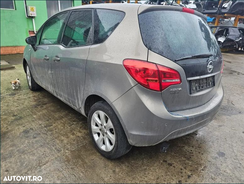 Fuzeta dreapta fata 90498811 Opel Meriva 2 [2010 - 2014] 1.4 benzina - 6