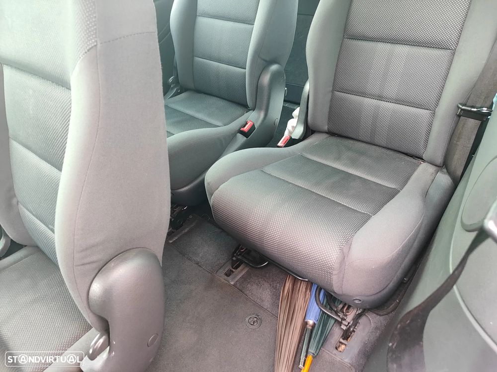 VW Sharan 1.9 TDi Highline - 10