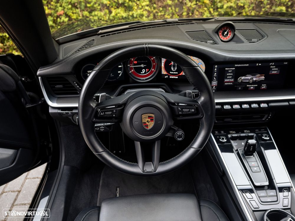 Porsche 911 (992) Turbo S PDK - 30