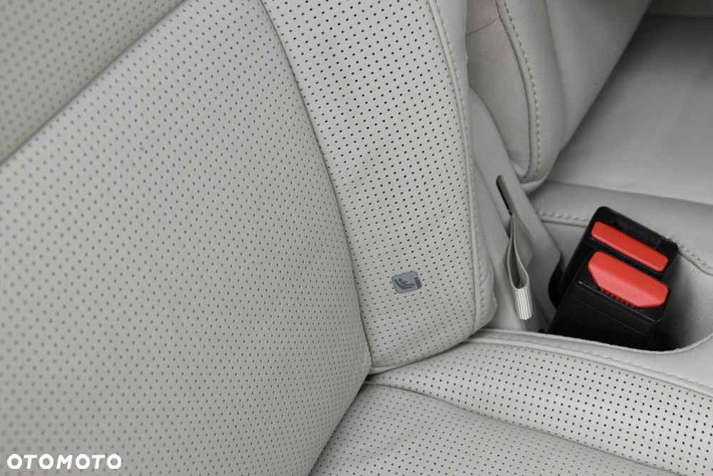 Volvo XC 90 - 34