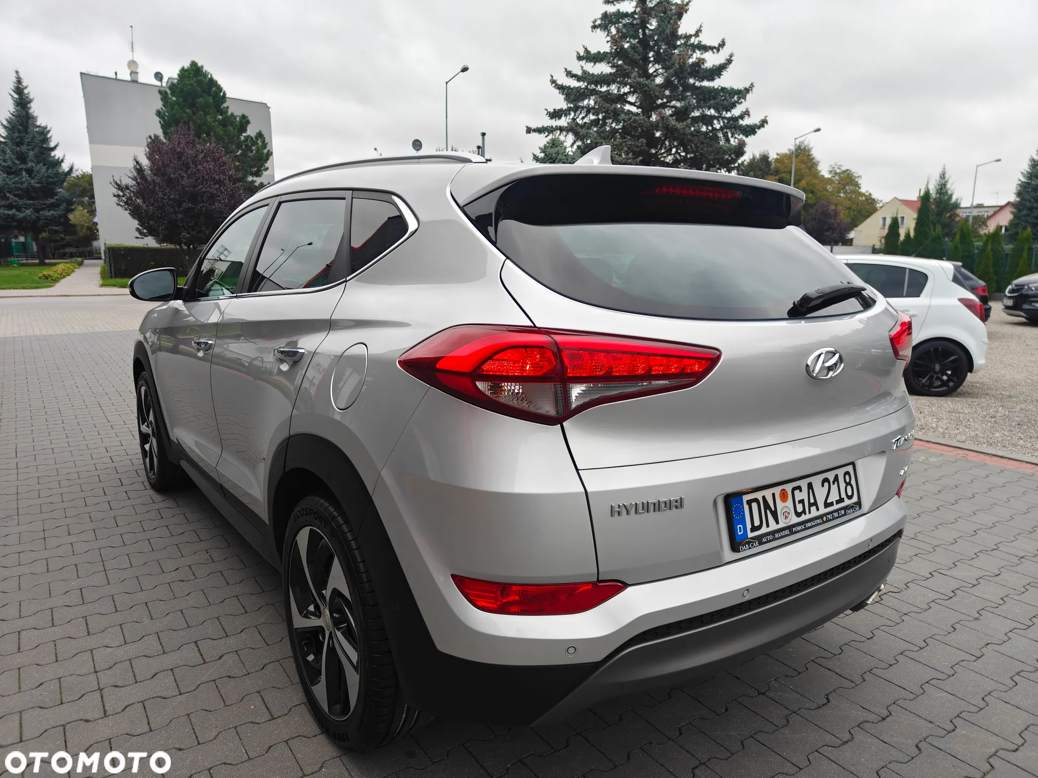 Hyundai Tucson 2.0 CRDi 4WD Automatik Premium - 12