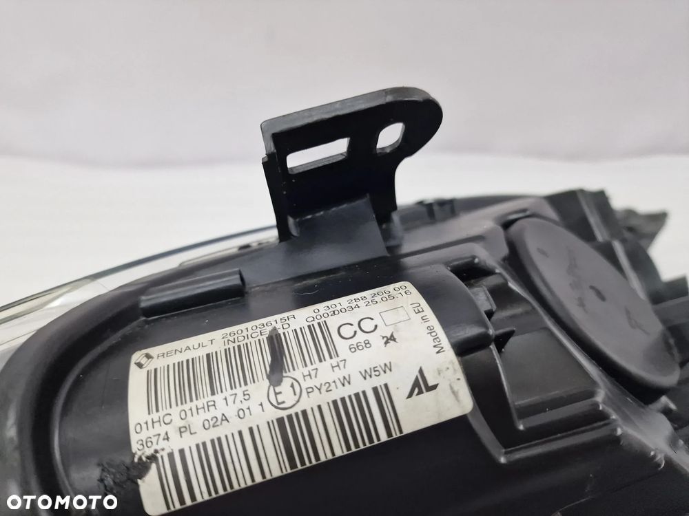 RENAULT MEGANE 3 III LIFT 13- PRAWA LAMPA PRZEDNIA PRZÓD , NR 260103615R , NR AUKCJI LA115 - 18