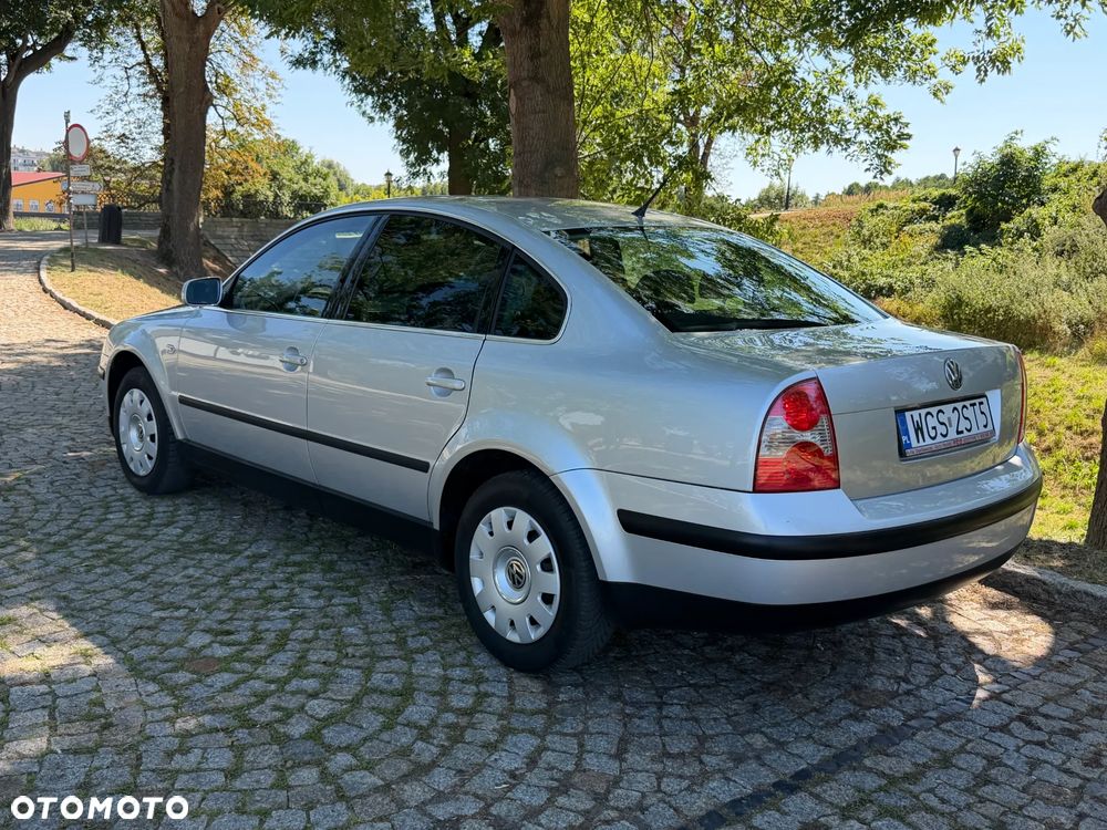 Volkswagen Passat 1.9 TDI - 7
