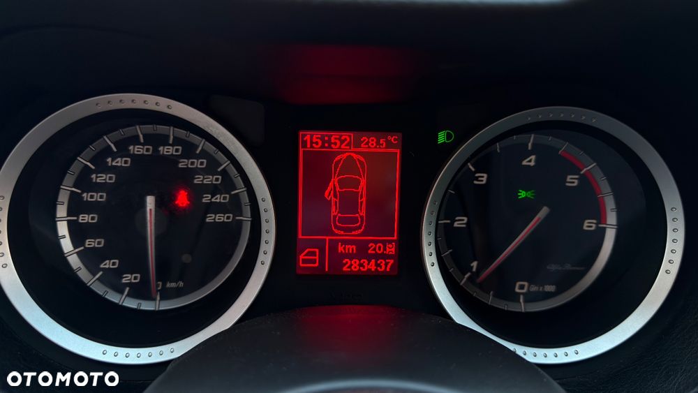 Alfa Romeo 159 1.9 JTDM 16V DPF ti - 29
