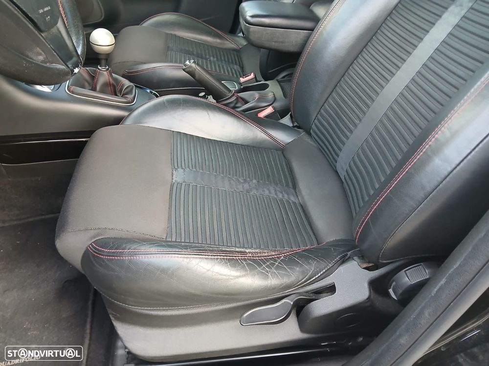 Alfa Romeo Giulietta 1.6 JTDm Distinctive - 7
