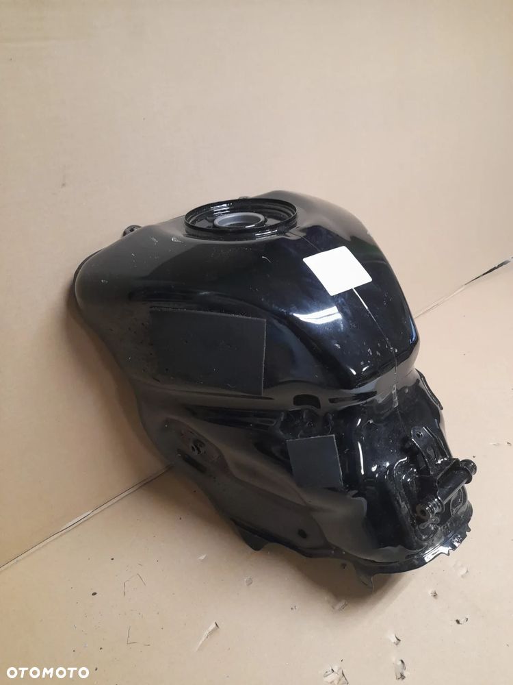 HONDA CBR 600 RR PC37 03-04 BAK ZBIORNIK PALIWA - 2