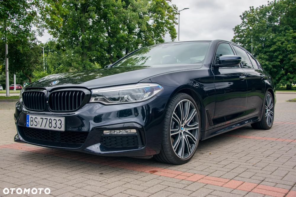 BMW Seria 5 540i Sport Line sport - 4