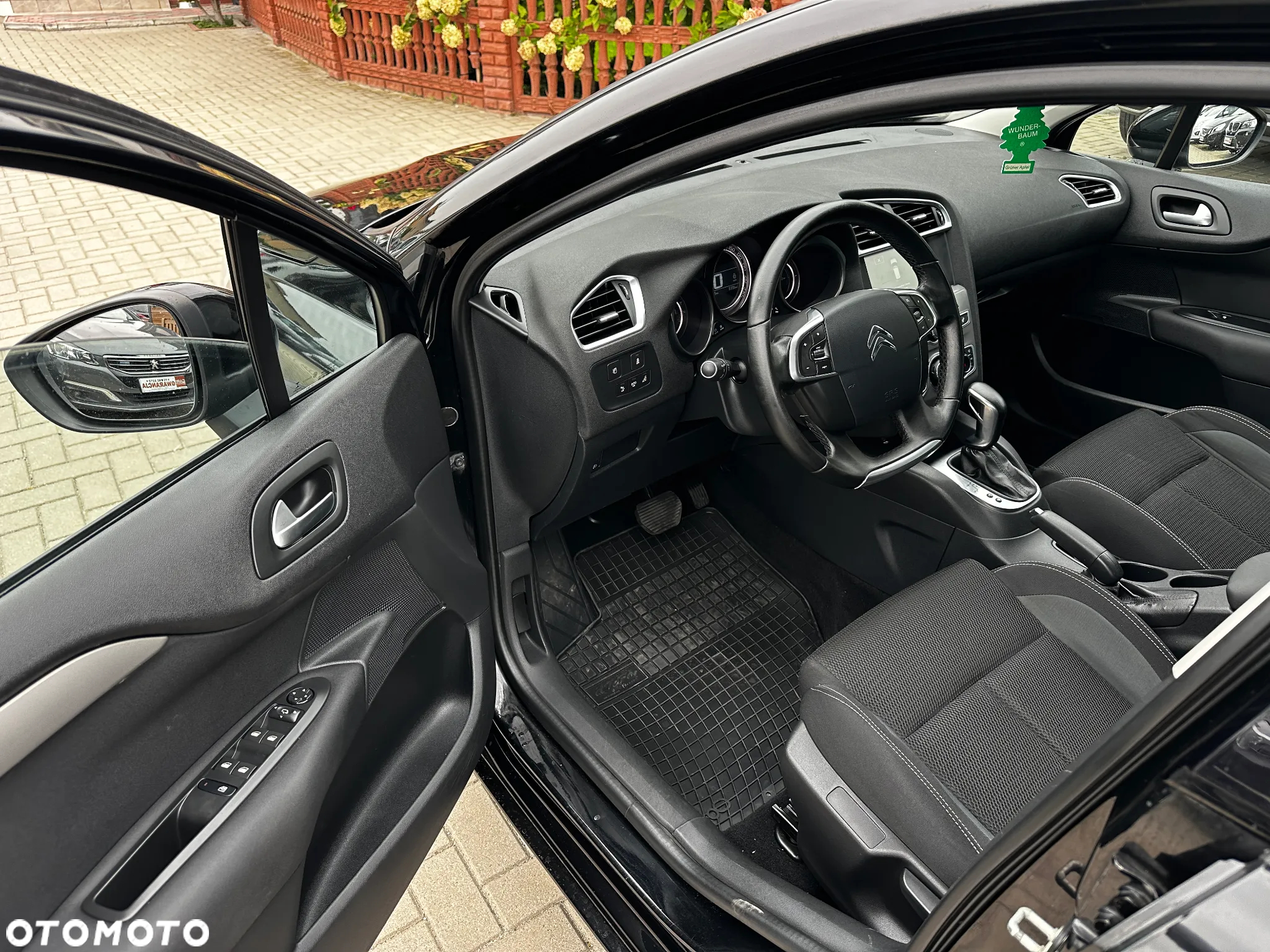 Citroën C4 - 6