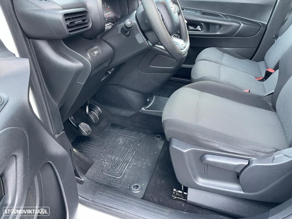 Toyota Proace PROACE CITY 1.5 D-4D (102CV) - 14