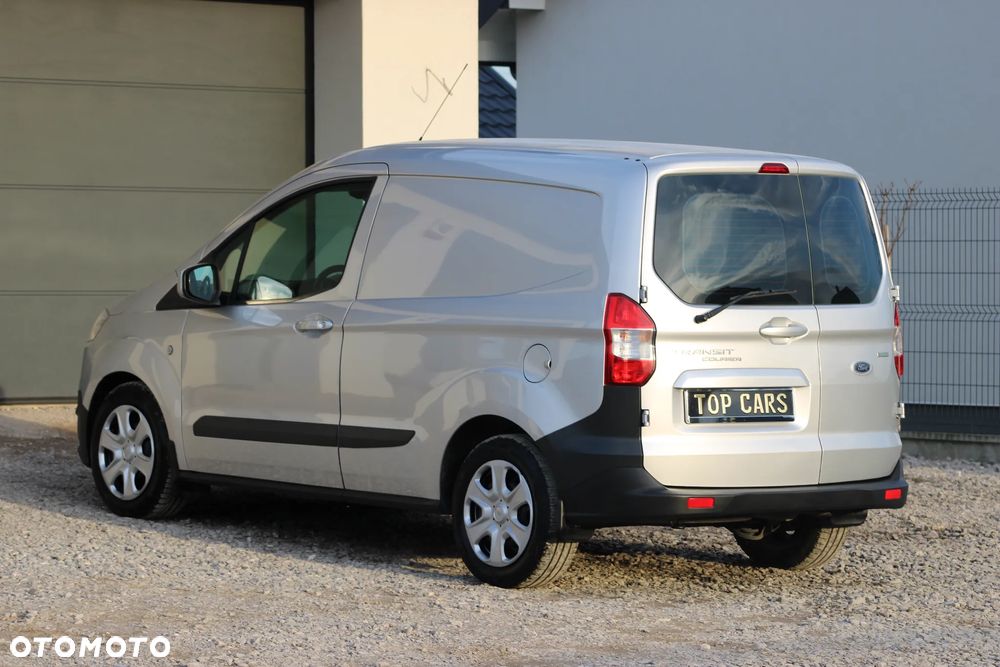 Ford transit courier - 10