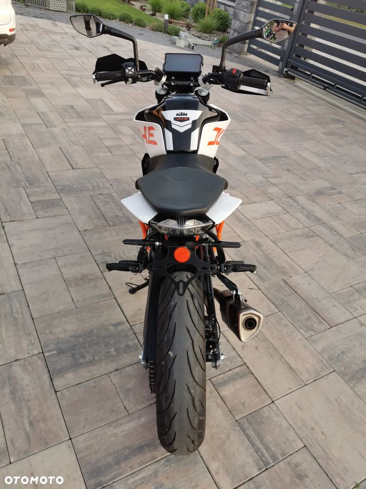 KTM Duke - 16