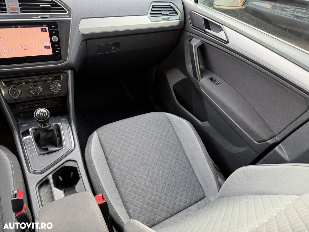 Volkswagen Tiguan 2.0 TDI DPF Comfortline - 11