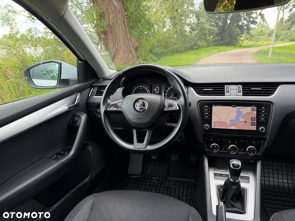 Skoda Octavia 1.6 TDI Soleil - 16