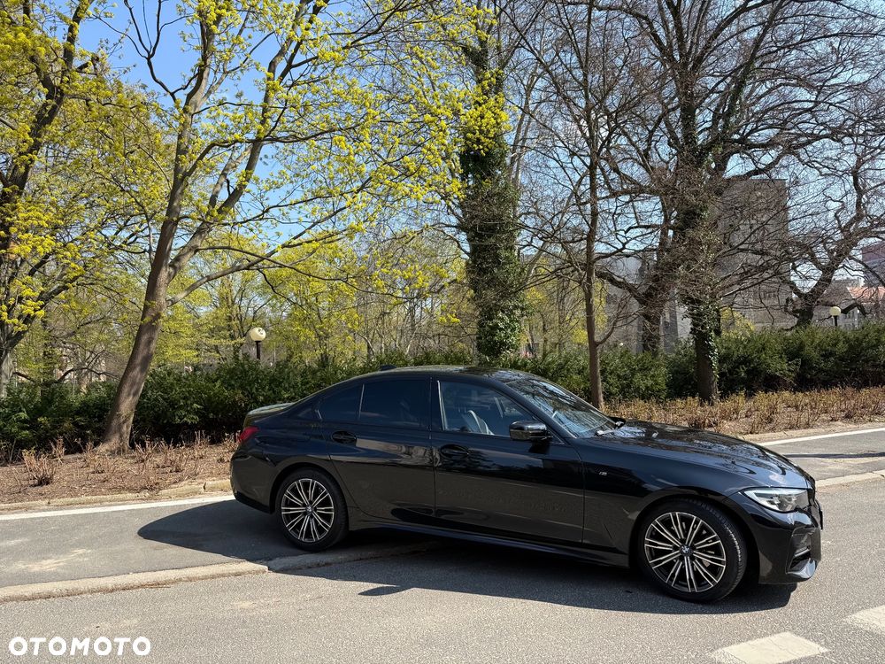 BMW Seria 3 320d xDrive MHEV M Sport sport - 5