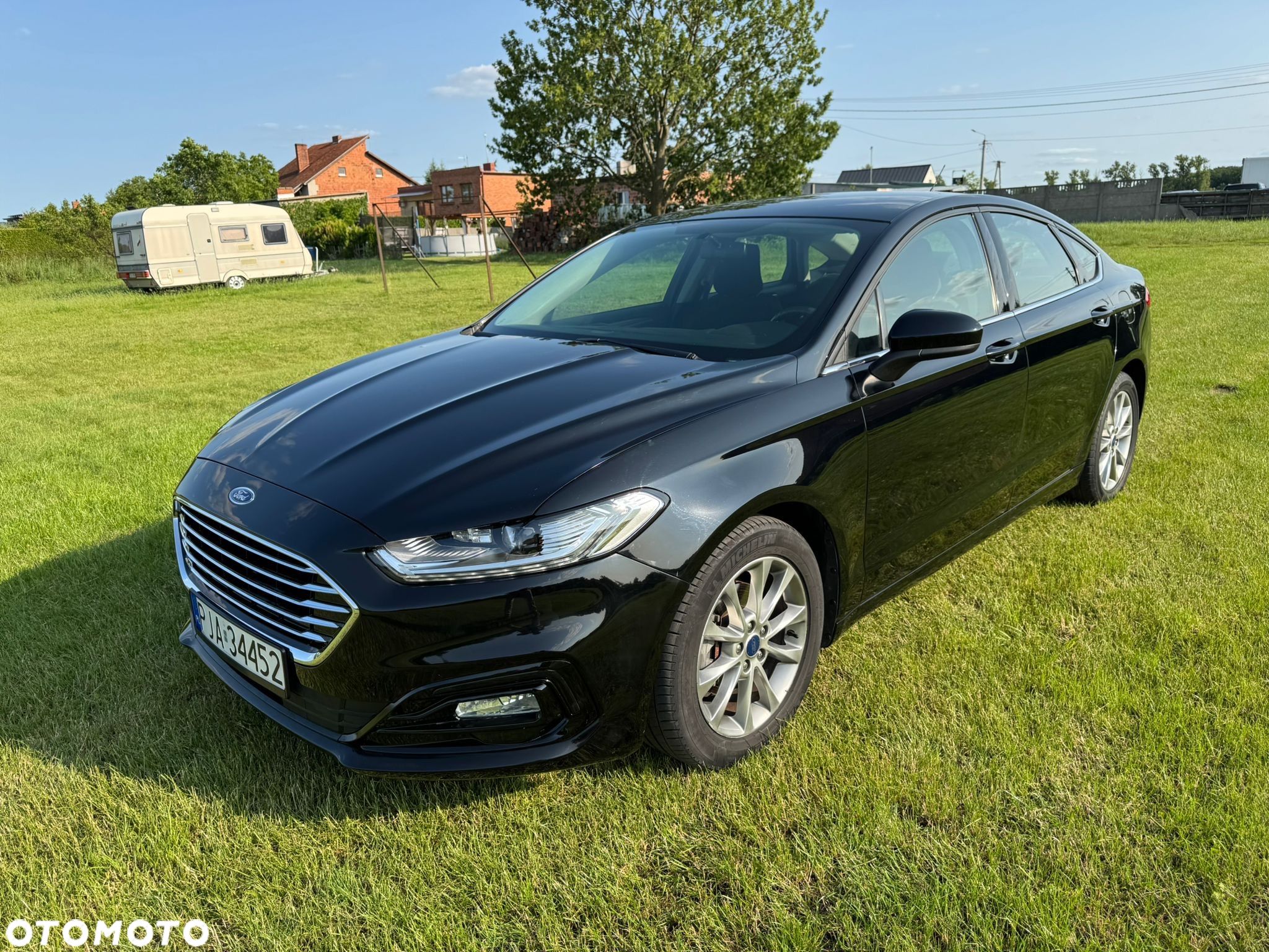 Ford Fusion - 1