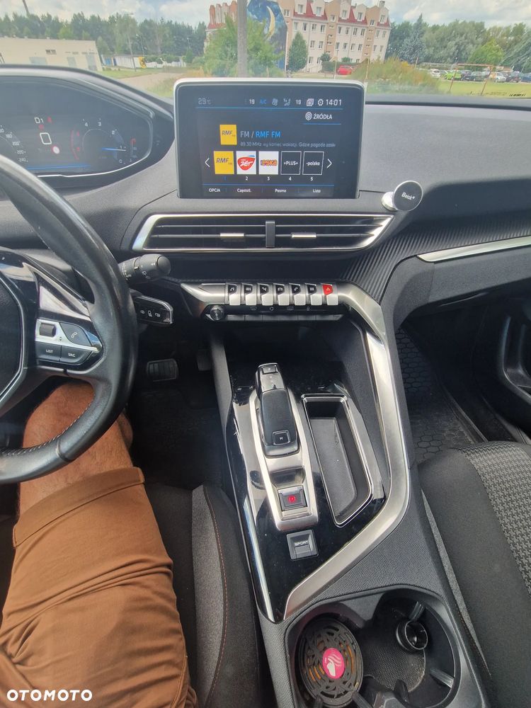 Peugeot 3008 - 20
