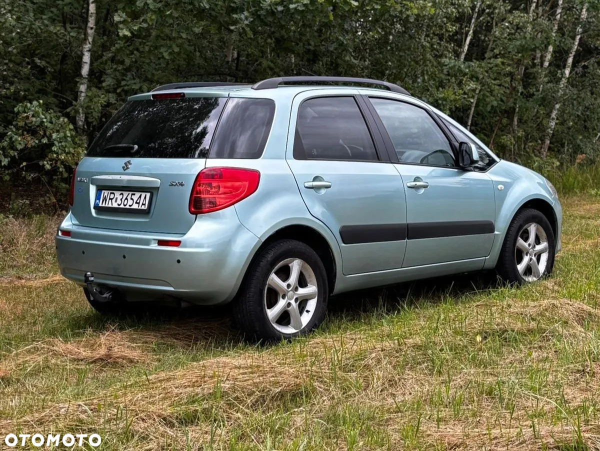 Suzuki SX4 1.6 GS / Premium - 9