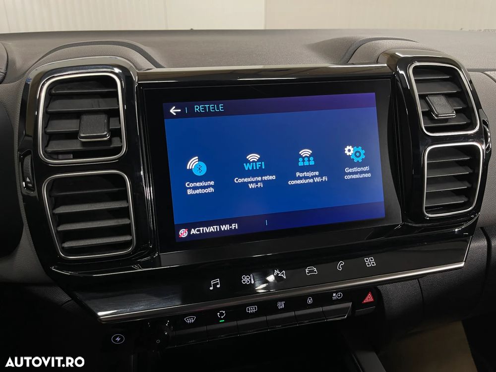 Citroën C5 Aircross 1.6 Hybrid FWD 225 EAT8 Shine - 18