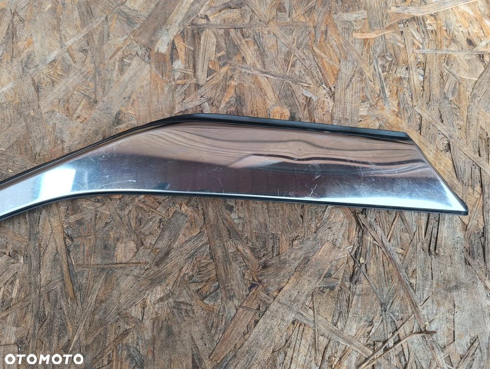 LISTWA BŁOTNIKA LEWEGO TYLNEGO CHROM RENAULT CAPTUR II 833314582R - 3