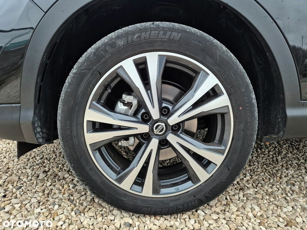 Nissan Qashqai 1.3 DIG-T N-WAY - 20