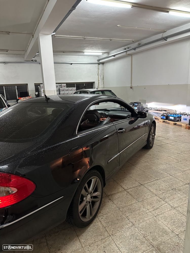 Mercedes-Benz CLK 220 CDi Avantgarde Aut. - 5
