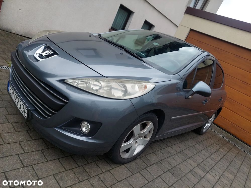 Peugeot 207 1.6 Premium - 1