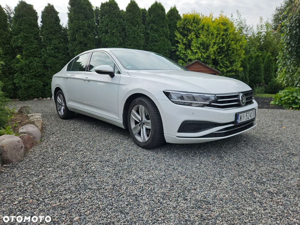 Volkswagen Passat 2.0 TSI Business DSG - 2