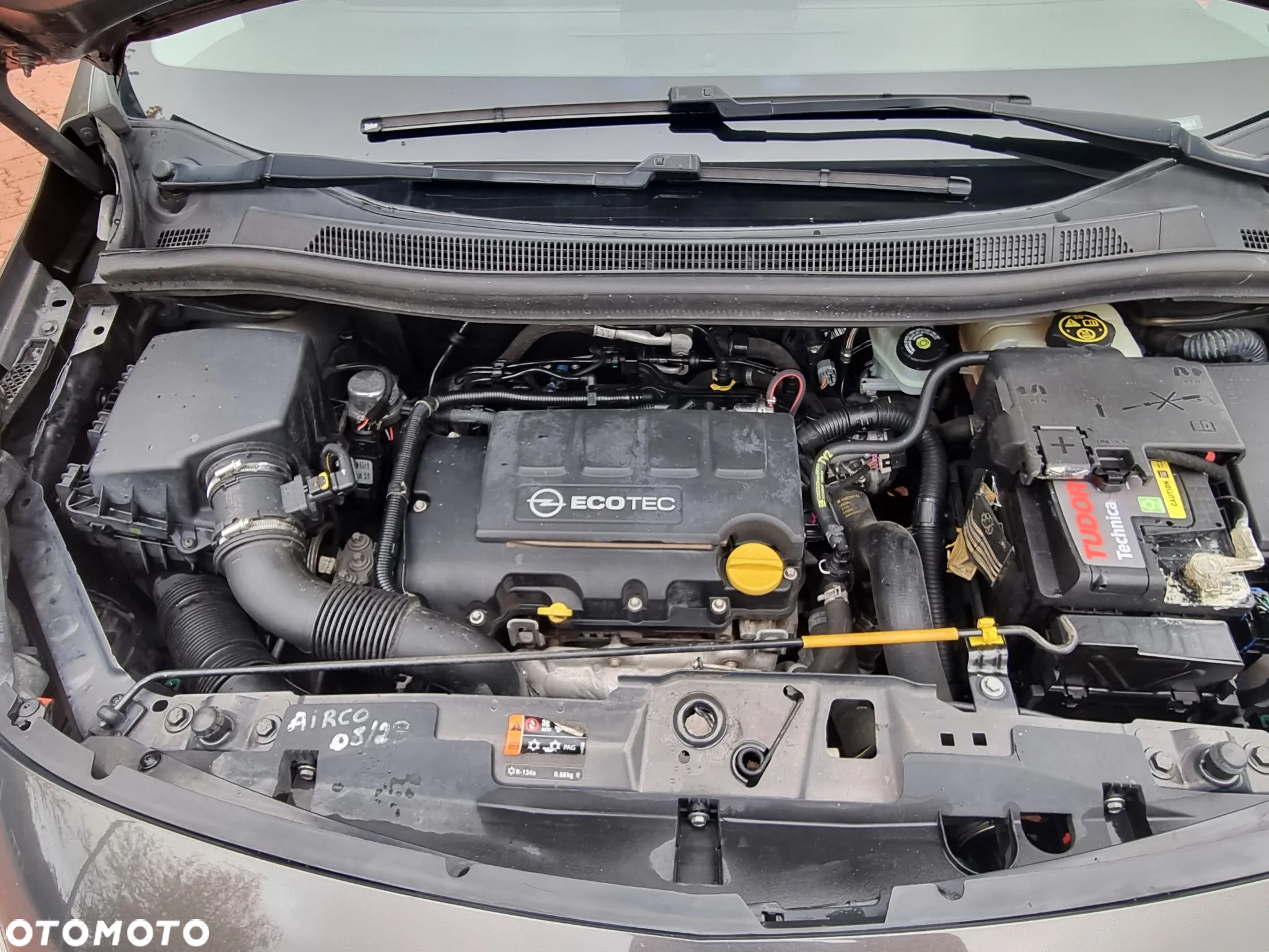 Opel Meriva 1.4 T Cosmo S&S - 31